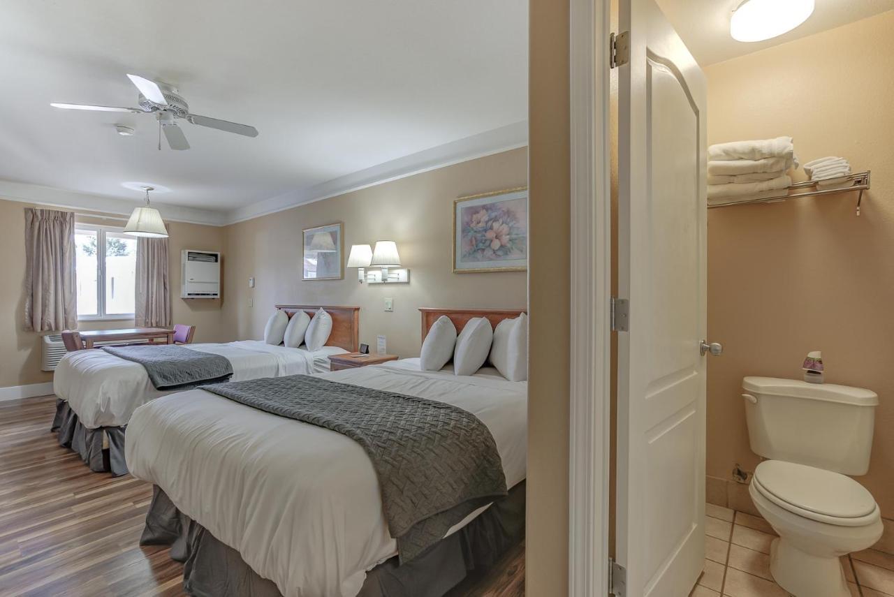 Shasta Pines Motel & Suites Burney Bagian luar foto